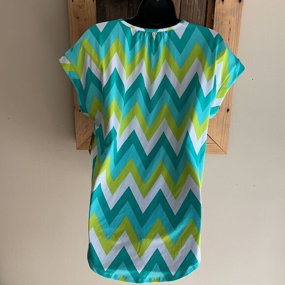 NWT Tacera Chevron Pattern Short Sleeve Blouse Teal White Lime Green Size Small - Picture 6 of 12